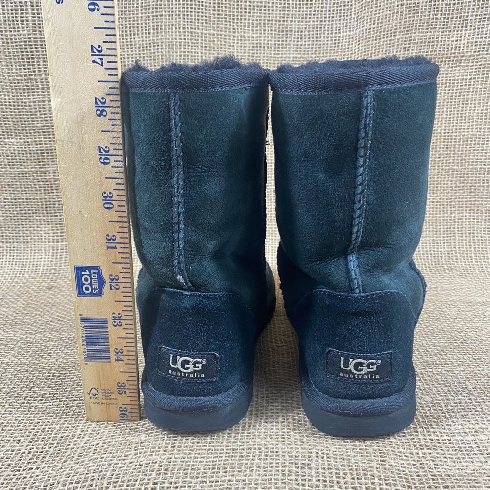 UGG Boots Australia Classic Short Black Suede Fur Lined Women SZ 6 - Picture 8 of 12